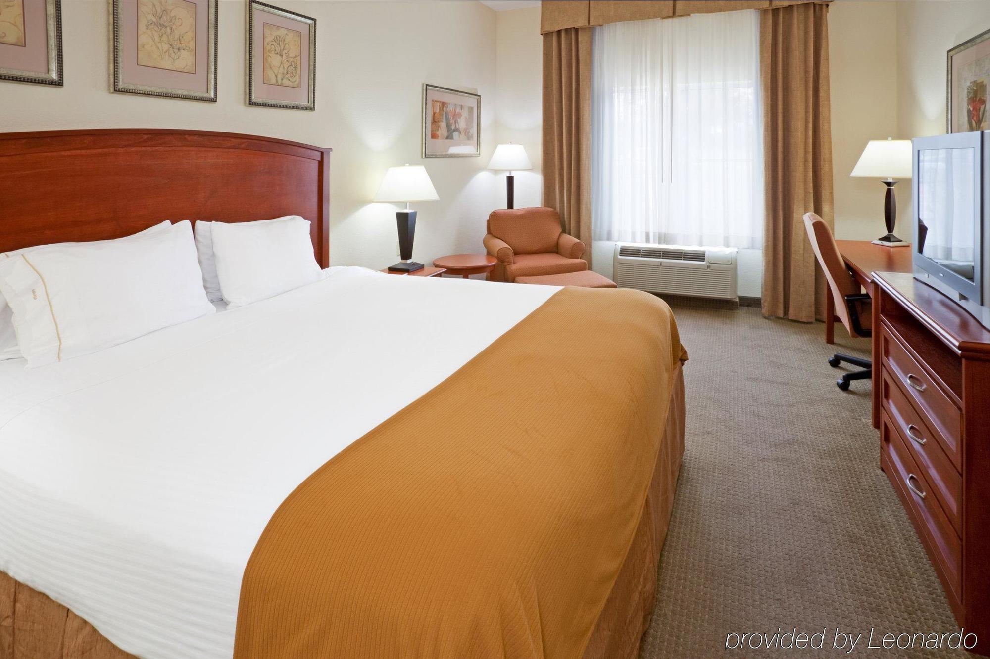 Holiday Inn Express Hotel & Suites Dallas - Grand Prairie I-20 By Ihg Esterno foto
