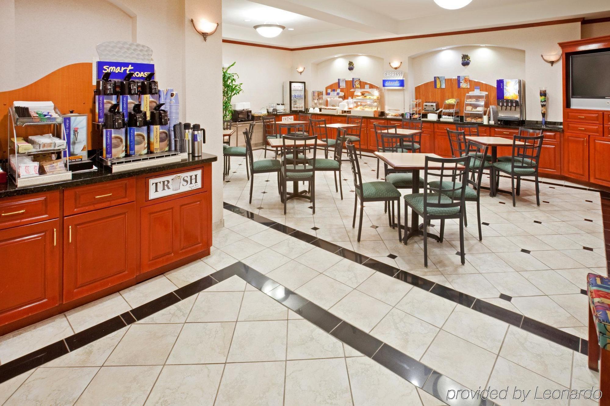 Holiday Inn Express Hotel & Suites Dallas - Grand Prairie I-20 By Ihg Esterno foto