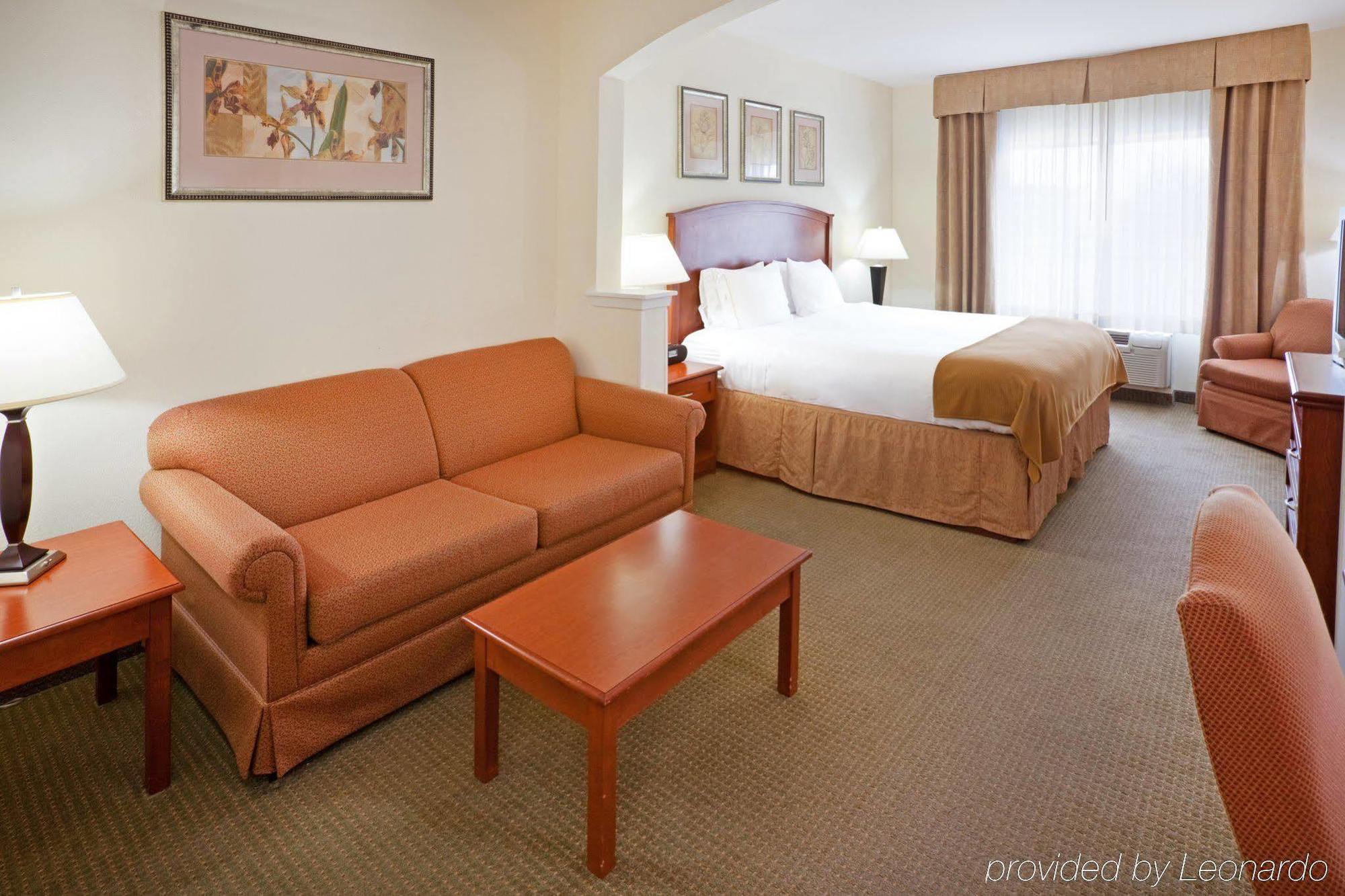 Holiday Inn Express Hotel & Suites Dallas - Grand Prairie I-20 By Ihg Esterno foto