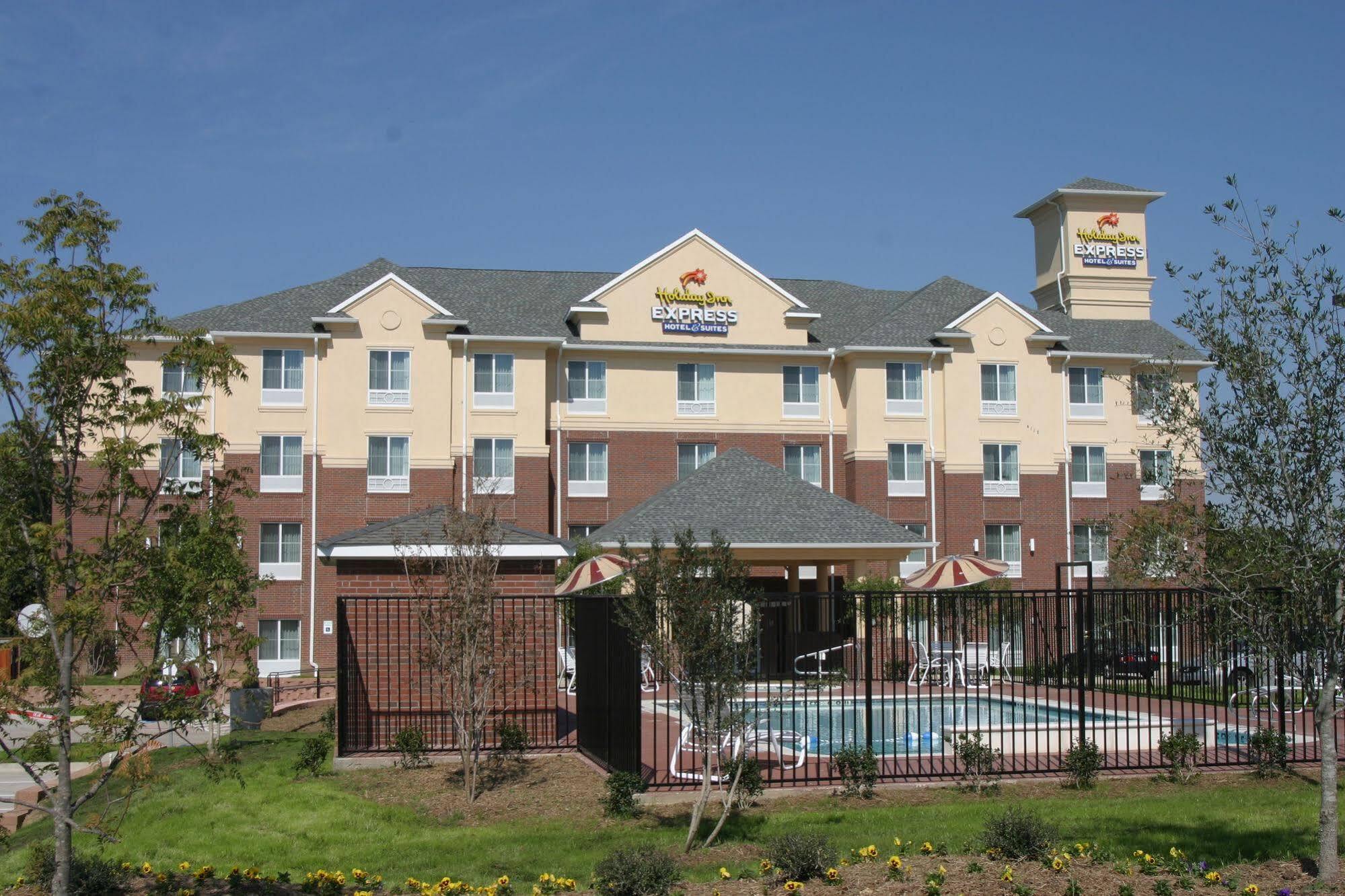 Holiday Inn Express Hotel & Suites Dallas - Grand Prairie I-20 By Ihg Esterno foto